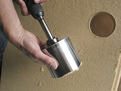 aplicación-para-paneles-aislantes-de-fibra-de-madera-lfa-hole-cutter